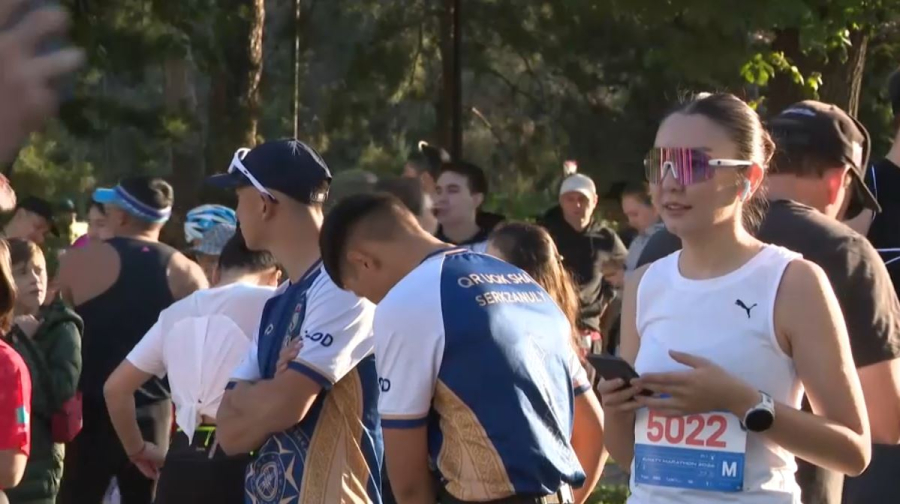 В Алматы проходит 15-й Almaty Marathon. LIVE