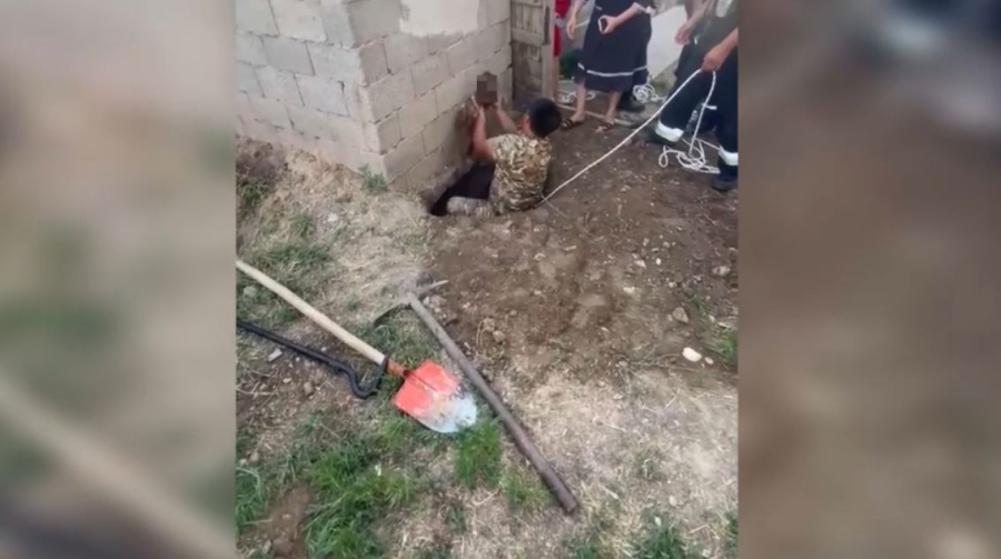 Ребенок провалился в уличный туалет в Туркестанской области