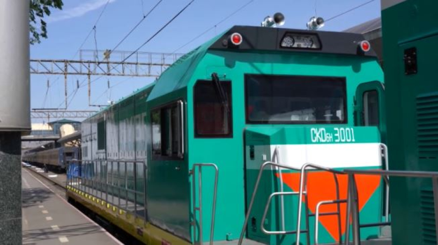 Первые экологичные тепловозы прибыли в Казахстан