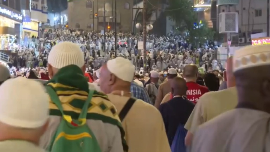 Паломники со всего мира собираются в Мекке для совершения хаджа