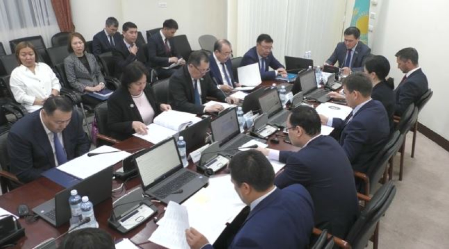 Казахстанские спасатели и пожарные смогут получать жилищные выплаты