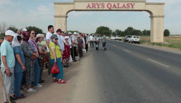 «Таза Қазақстан»: Арыста жалпықалалық сенбілік өтті