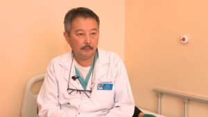 Травматолог из Алматы за 27 лет помог почти 5 тысячам детей