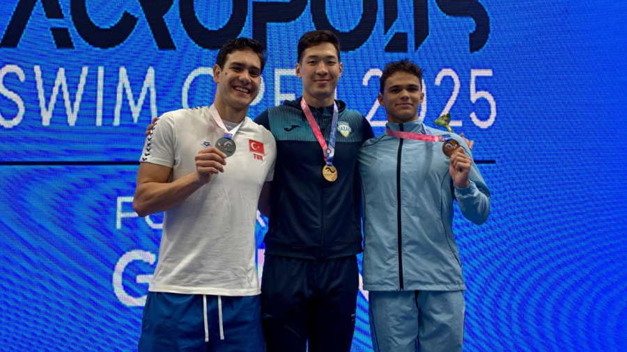 Әділбек Мусин жүзуден халықаралық турнирде алтын медаль жеңіп алды