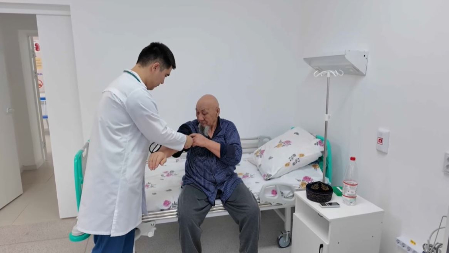 Қызылорда облысында дәрігерлерге көтермеақы төленеді