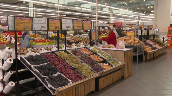 В Казахстане усиливают контроль за ценами на продукты