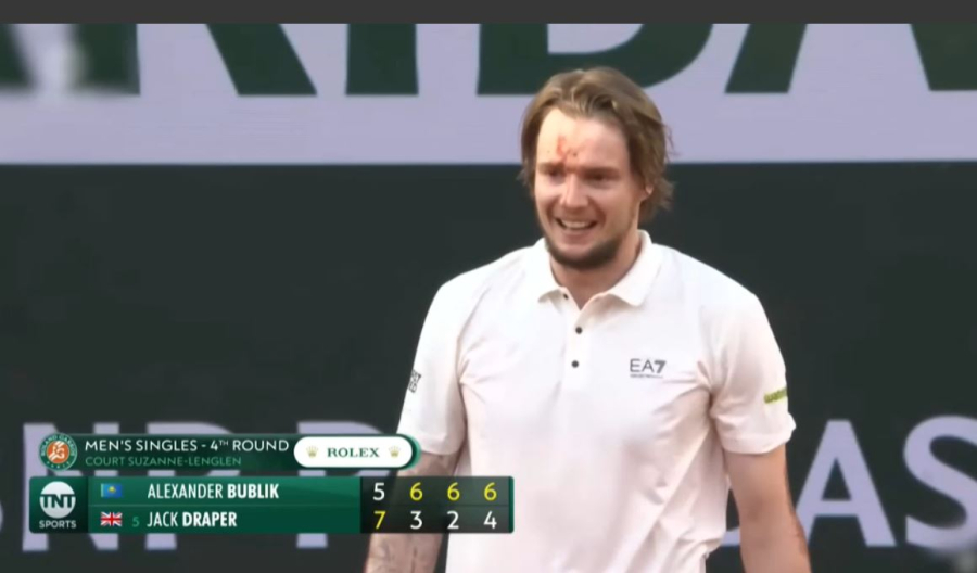 Исторический прорыв: Александр Бублик впервые в четвертьфинале «Большого шлема»