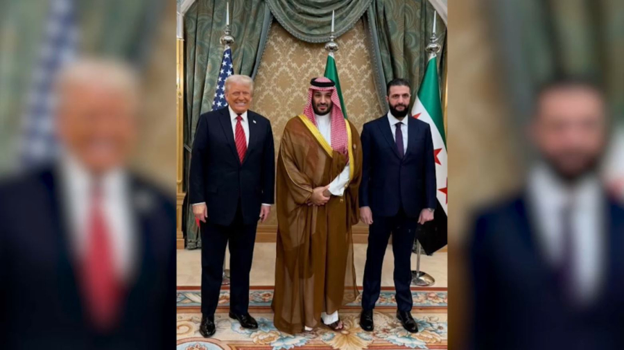 Д. Трамп Сирияның уақытша президентімен кездесті