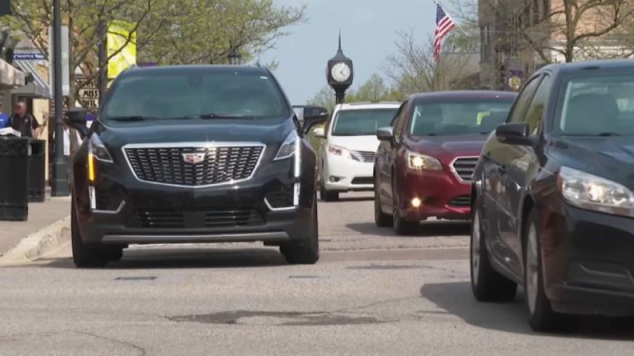 Темные автомобили предложили перекрашивать в светлые в ЕС