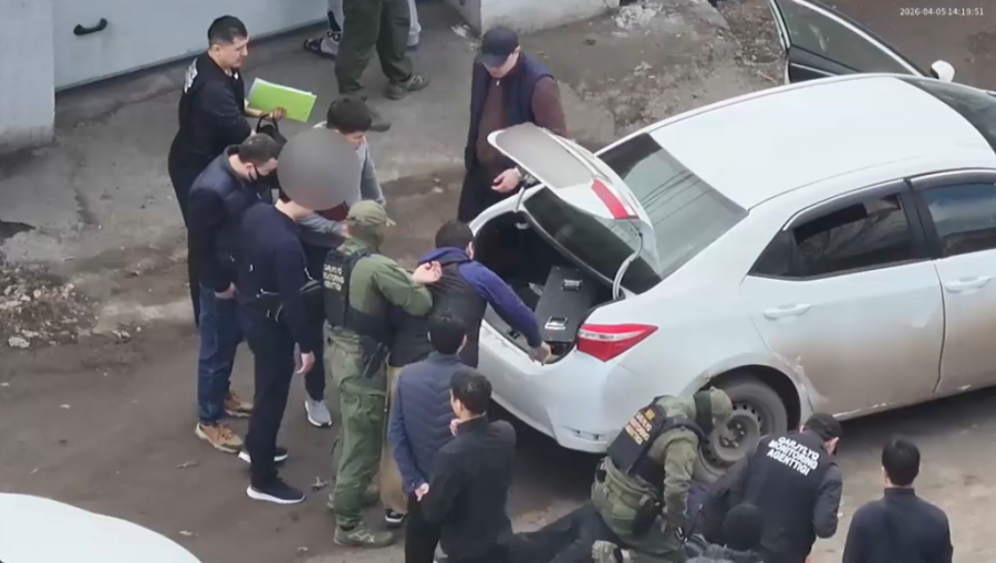 Группу SMS-мошенников задержали в Казахстане