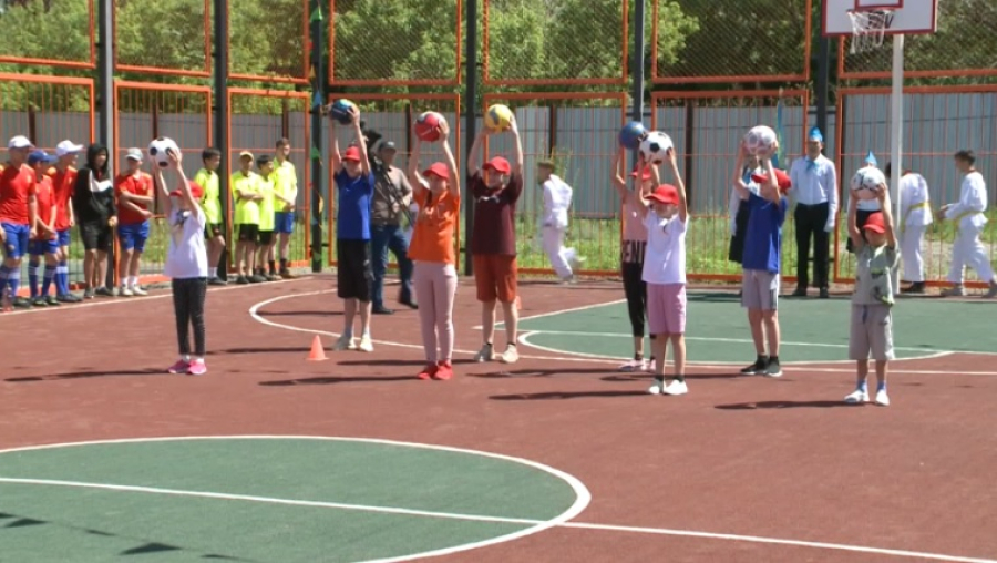 Новые спортплощадки появились на базе спецшколы в Караганде