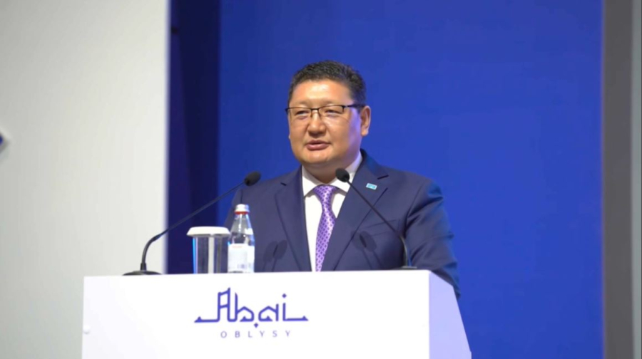 Абай облысында кәсіпкерлермен 15 меморандумға қол қойылды