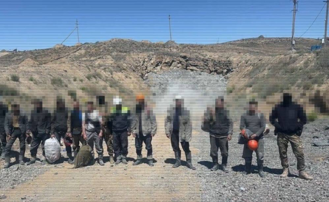 Работу банды золотодобытчиков пресекли в Жамбылской области 