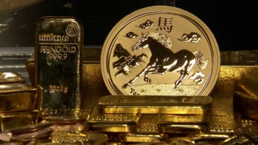 Казахстан резко наращивает золотые резервы