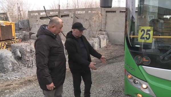 Өскеменде су жаңа автобустар сапасыз жолға шыдамай жатыр