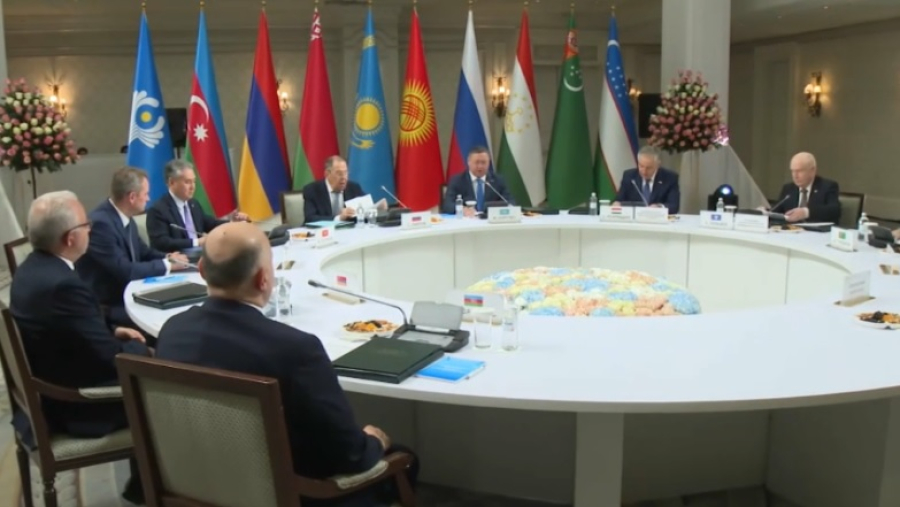 Заседание Совета министров иностранных дел СНГ проходит в Алматы