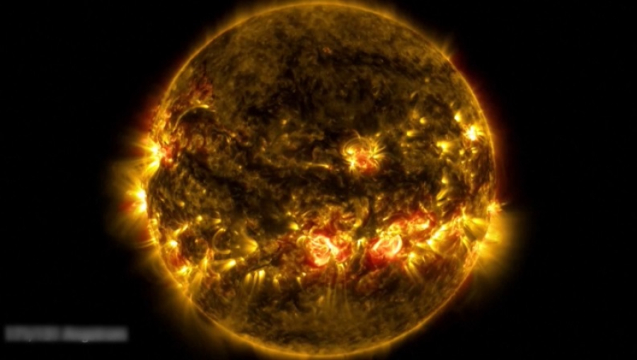 Мощную вспышку зафиксировали на Солнце