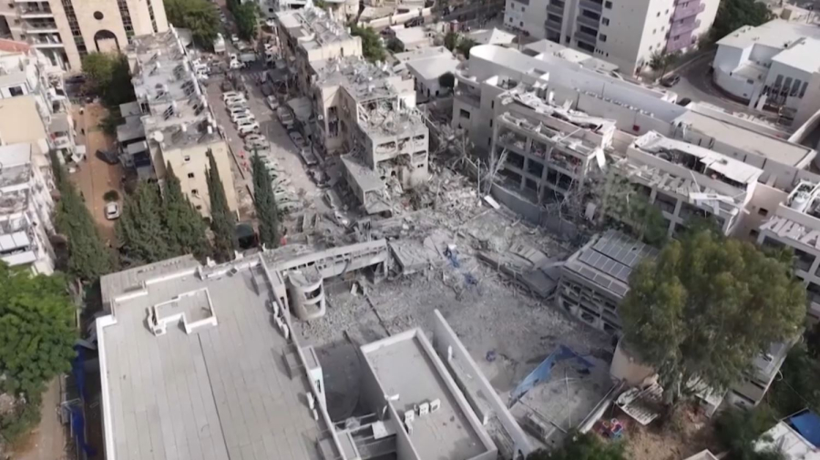 Иран выпустил по Израилю 370 ракет и беспилотников