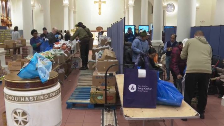 42 млн америкалық көмексіз қалуы мүмкін   