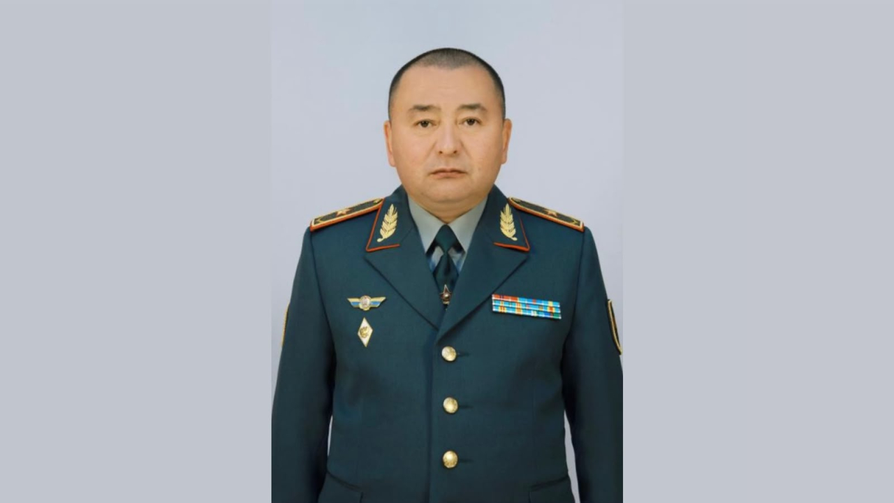 Куанышбек Уштаев возглавил Сухопутные войска Вооружённых сил РК