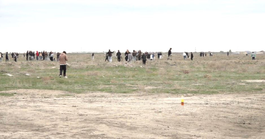 Атырауда бес тоннаға жуық қоқыс шығарылды