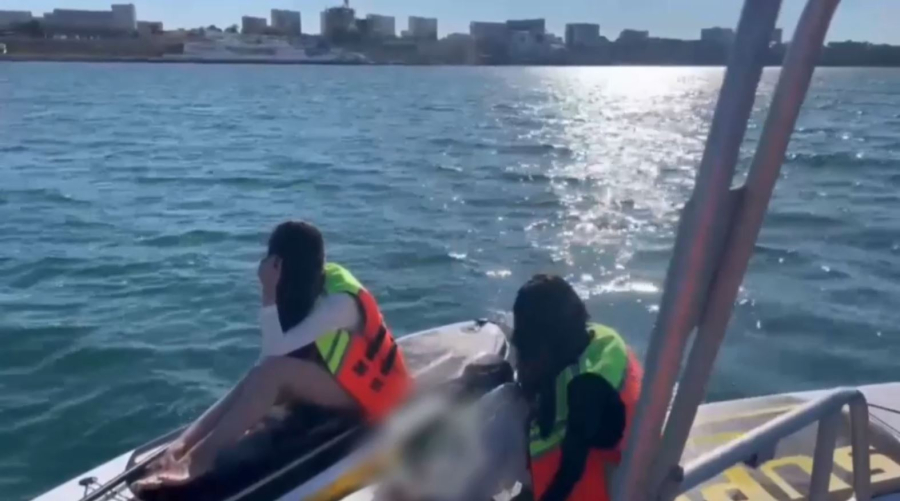 Каспийде sup-бордпен сырғанаған 6 адам құтқарылды