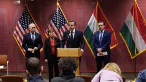 Правительство Венгрии проигнорировало визит сенаторов США