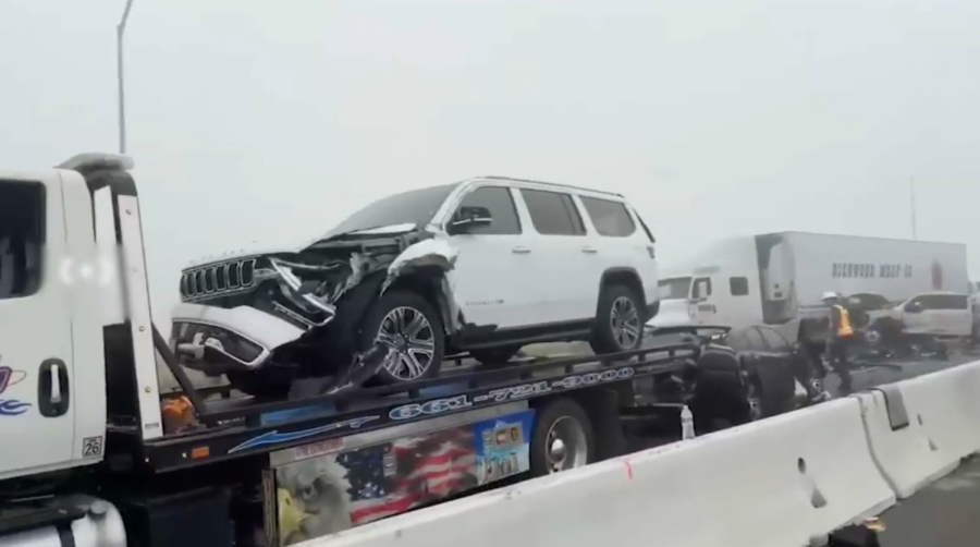 АҚШ-та тұманнан 60-қа жуық көлік соқтығысты