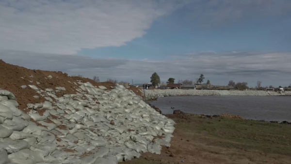 В районе Байтерек ЗКО возвели 26 километров дамбы