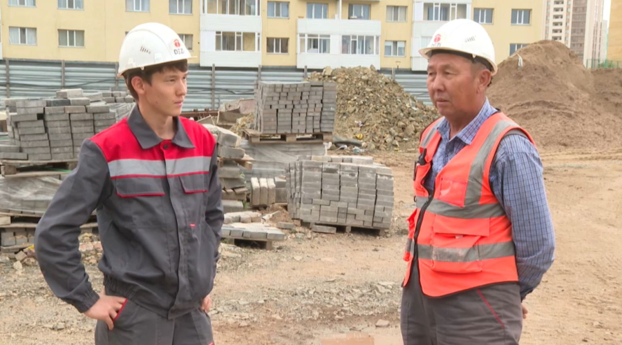 Құрылысшыларға сұраныс артып келеді