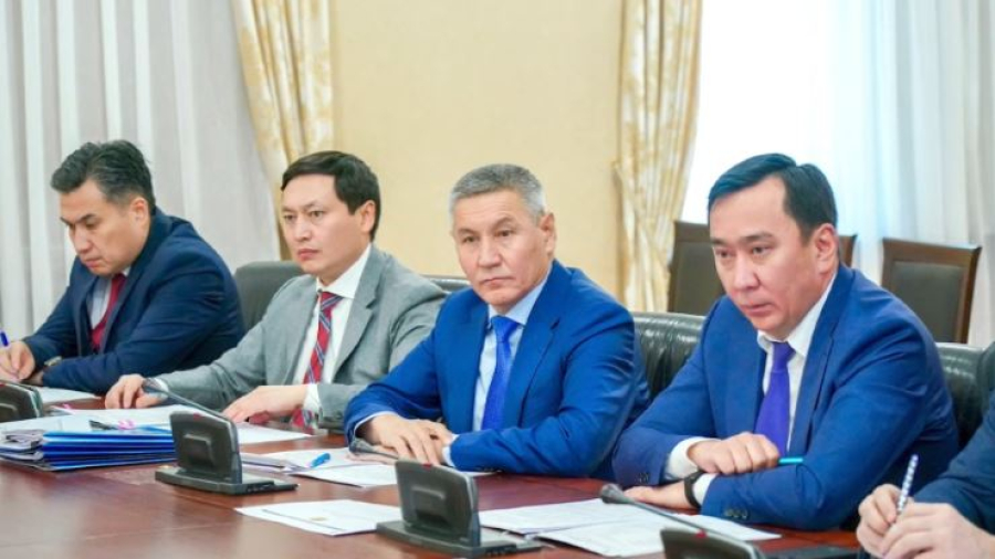 Бозумбаев проверил готовность регионов к паводкам