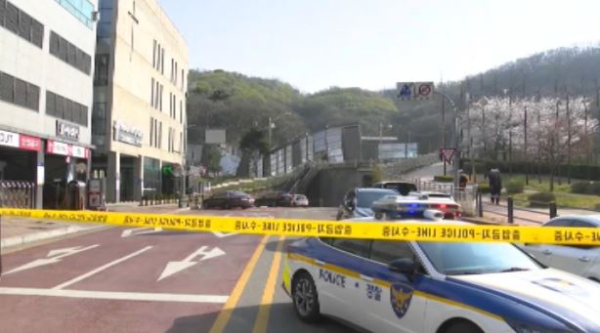 Обрушение тоннеля метро в Южной Корее: поиски рабочего продолжаются 