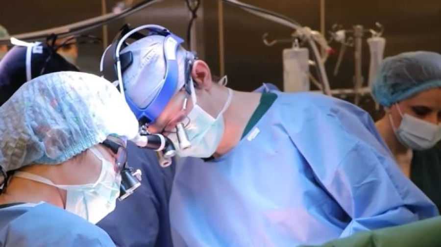 Больше 380 тысяч врачей работают в Казахстане