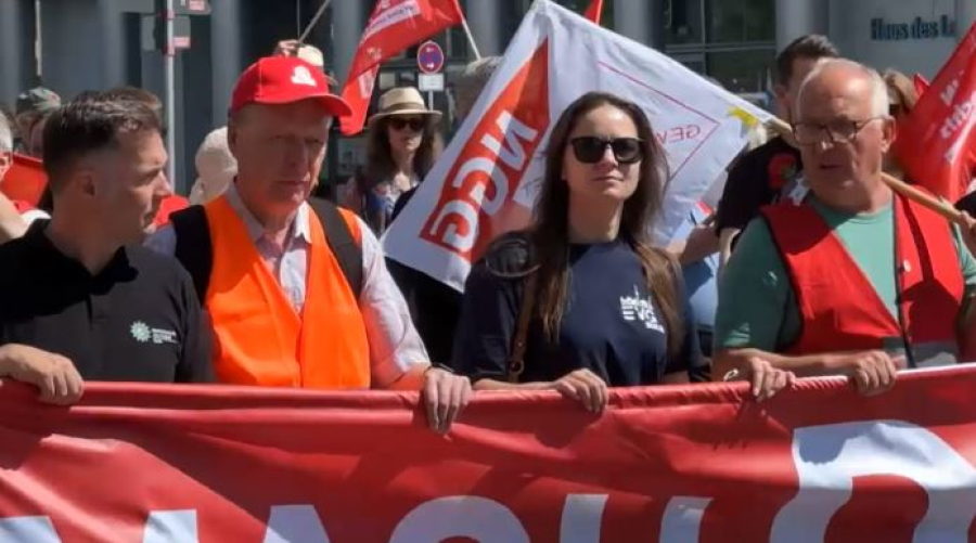 Тысячи немцев вышли на мирные демонстрации ко Дню труда