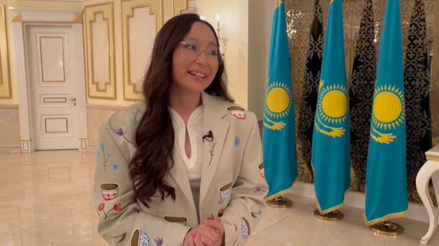 «Голос Азербайджана – 2025»: казахстанка Санат Асуат вошла в тройку финалистов