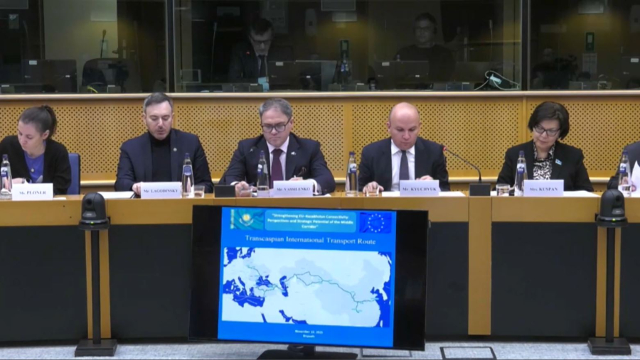 Орта дәліз Еуропарламентте талқыланды