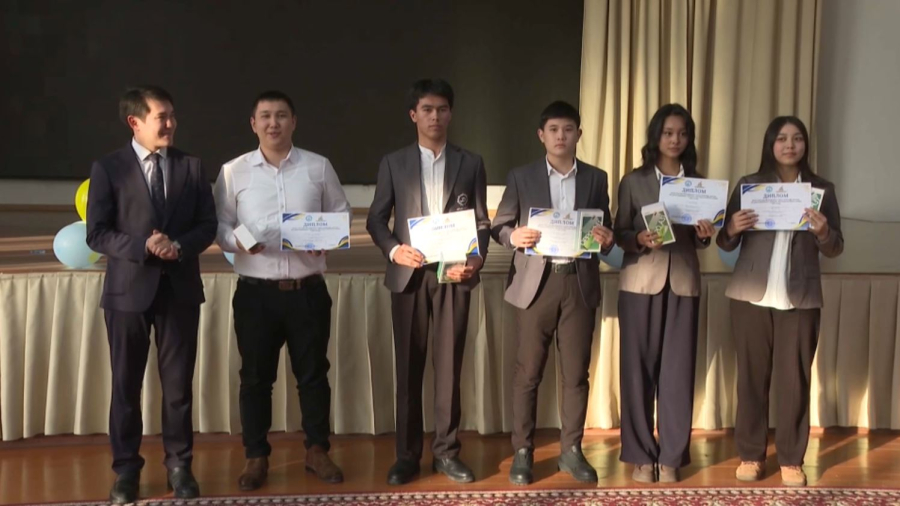 «ХХІ ғасыр көшбасшысы»: итоги областного этапа