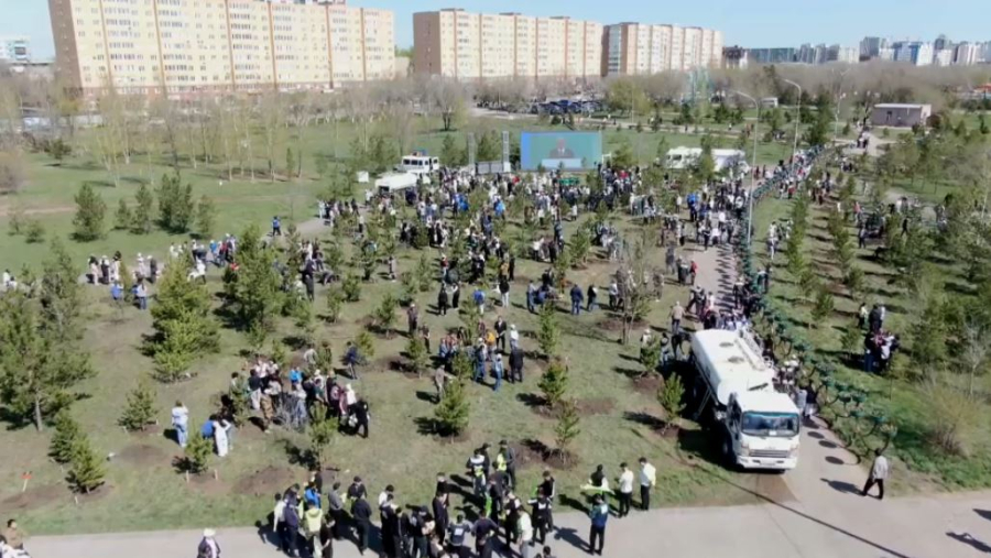 1500 саженцев высадили в этнопарке Караганды