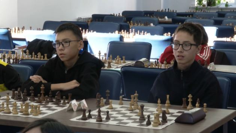 «Основы шахмат» преподают в школах Казахстана