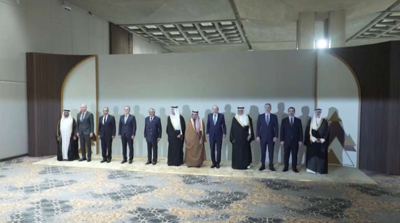 Главы МИД 12 стран осудили Иран