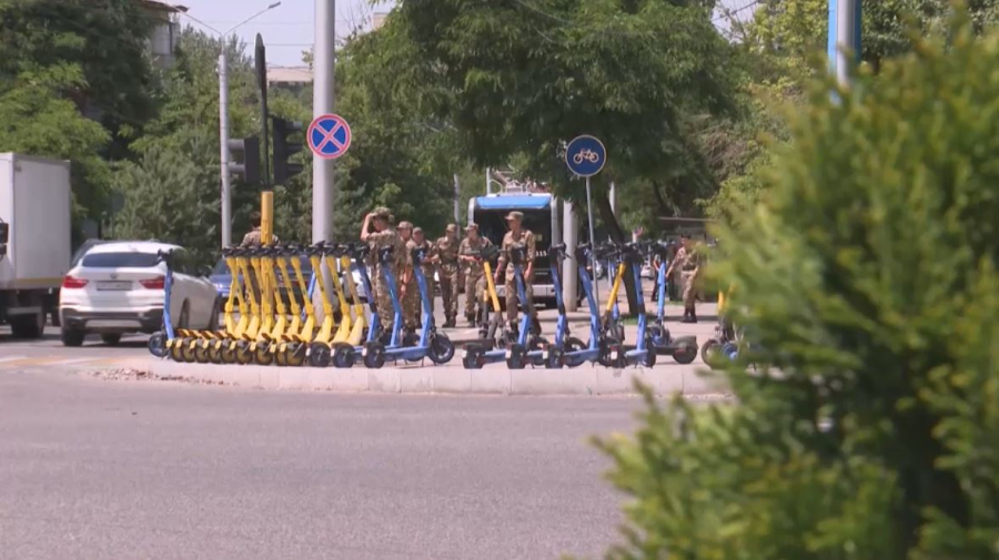 Во сколько обойдётся неправильная парковка электросамоката в Казахстане