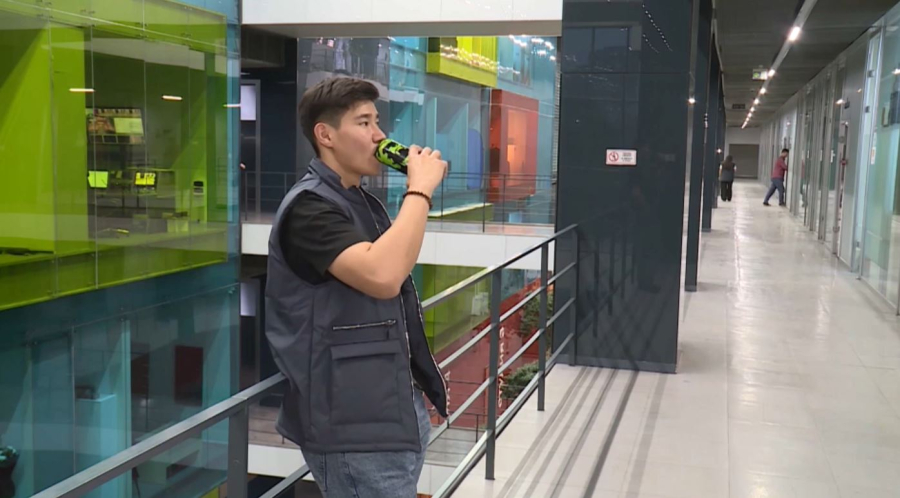 Тәттіге құмарту ағзаға қалай әсер етеді?