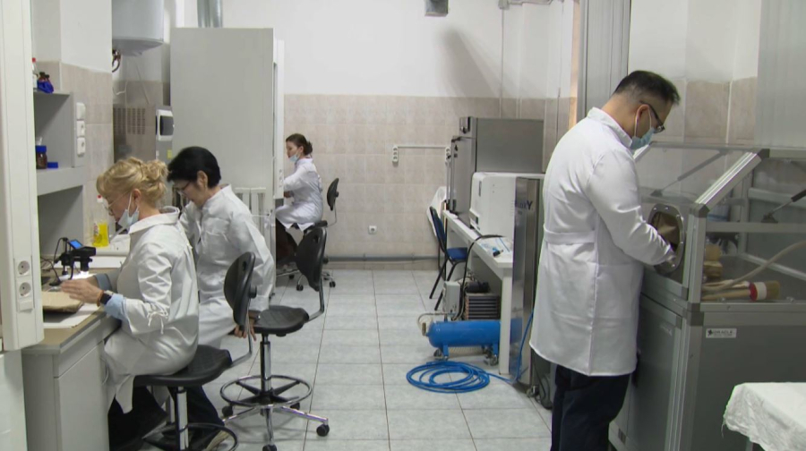 Алматыда бірегей қолжазбалар қалпына келтіріліп жатыр