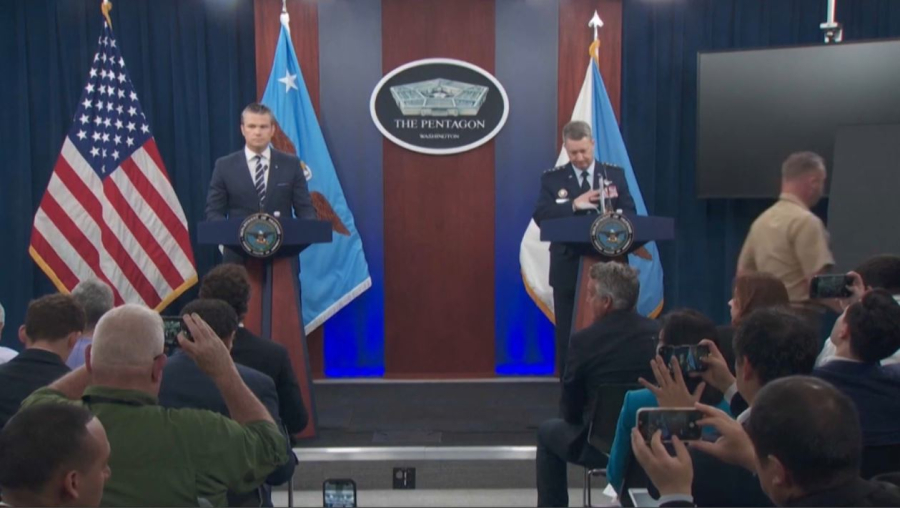 АҚШ Украинаға әскери көмегін қысқартады