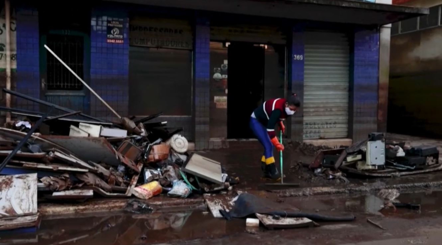 На юго-востоке Франции зафиксирована вспышка лихорадок денге и чикунгуньи