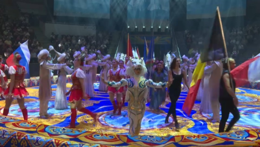 Международный цирковой фестиваль стартовал в Алматы