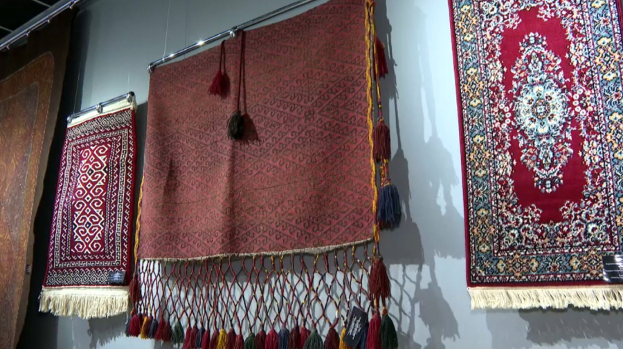 Ақтауда кілем тоқушылардың халықаралық көрмесі басталды