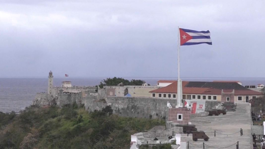 СМИ: в США обсуждают нефтяную блокаду Кубы