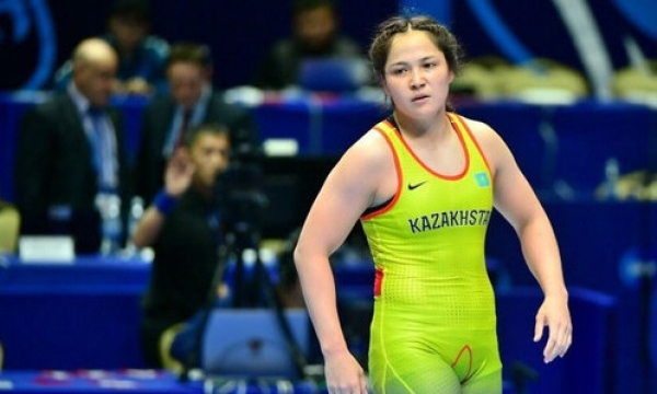 Казахстанка вошла в топ-3 мирового рейтинга борьбы