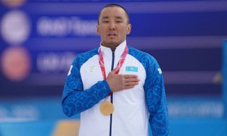 Паралимпиада чемпионы Ербол Хамитов Италияда жол апатына түсті